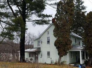 581 Lutzville Rd, Everett, PA 15537