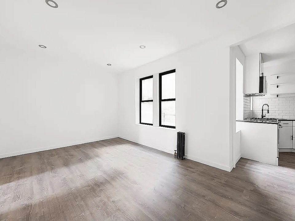 1st image of 350 S 4th St APT 3F