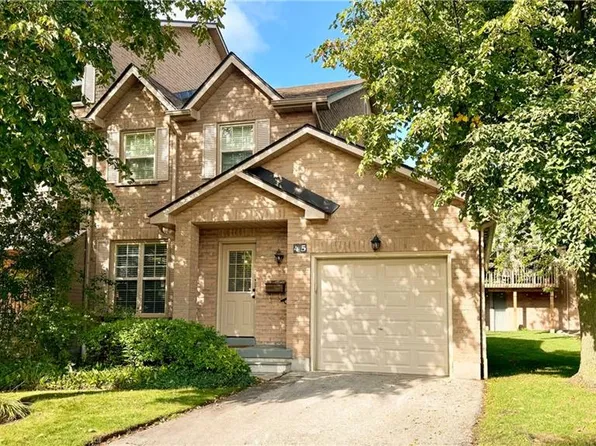 2272 Mowat Ave #45, Oakville, ON L6H 5L8