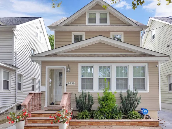 92-39 241 Street, Bellerose, NY 11426