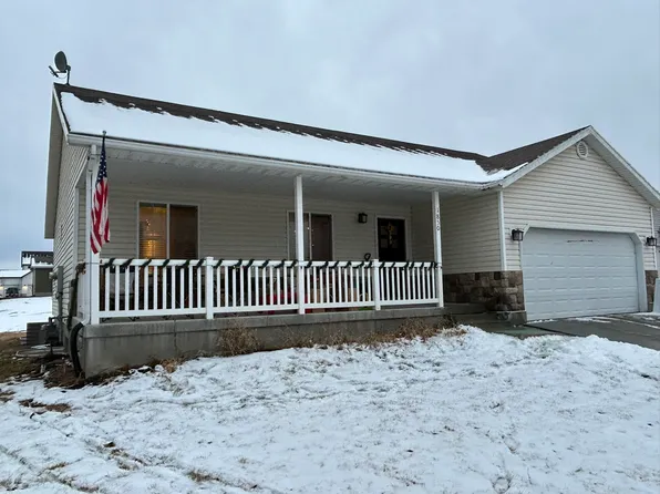 1850 E Canary Way, Eagle Mountain, UT 84005