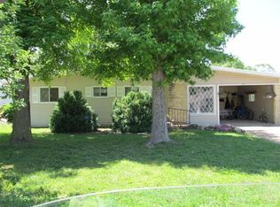 625 N Poplar St, Buffalo, MO 65622