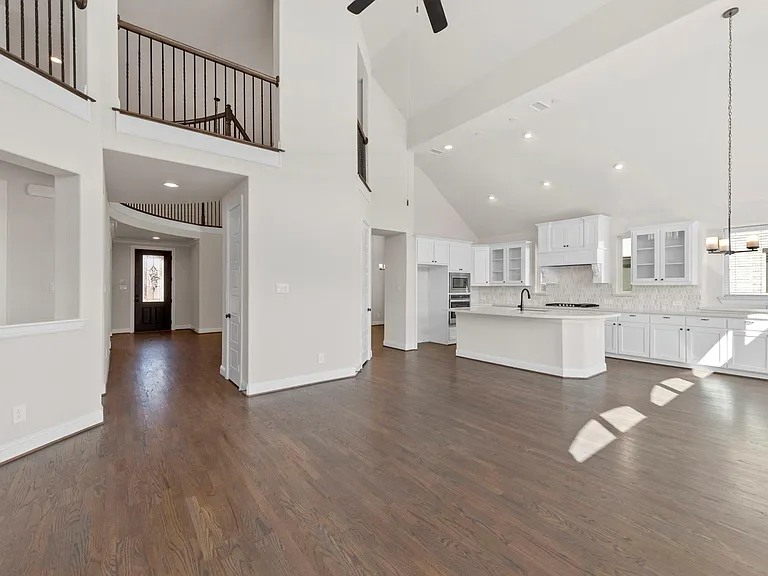 15628 Yarberry Dr — Photo 13