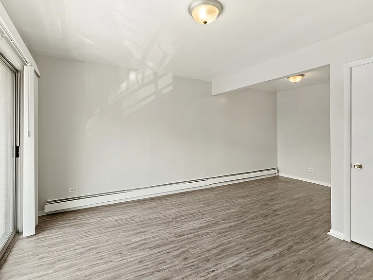 Blue Station Apartments — Photo 9