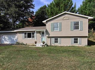 6703 Center Rd, Traverse City, MI 49686