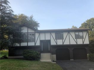 1 John F Kennedy Dr, Stony Pt, NY 10980