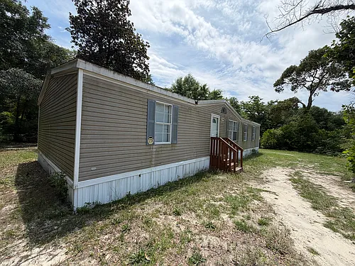 2611 Warhorse St Photo 1