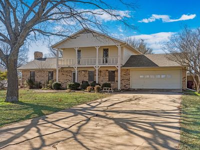 221 N Westlake Dr, Leonard, TX, 75452
