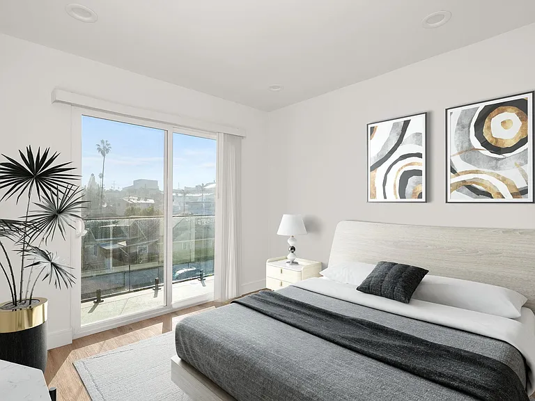 1853 S Longwood Ave #1853 — Photo 5