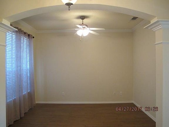 3rd image of 826 Burney Ct