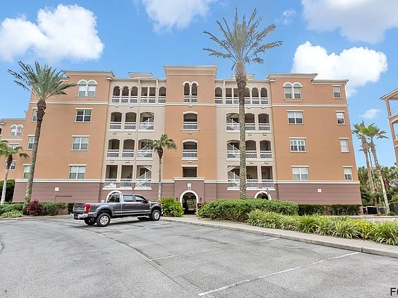 2nd image of 25 Ocean Crest Way APT 1233