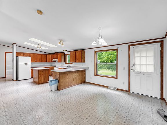5th image of 9034 County Road I
