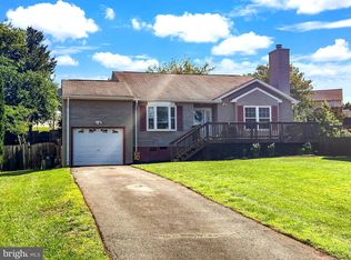 1409 N Thomas Way, Culpeper, VA 22701