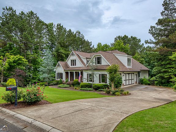 3rd image of 508 Black Horse Cir
