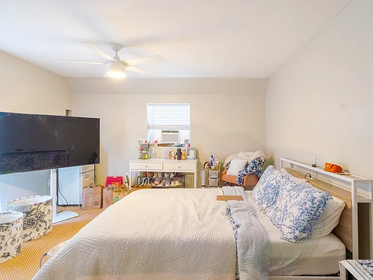 6430 Montezuma Rd — Photo 25