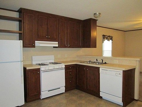 4th image of 3021 Tamerack Dr