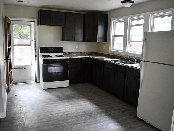3rd image of 27594 County Road 24