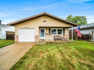 5026 Glenn Lodge Rd, Mentor, OH 44060