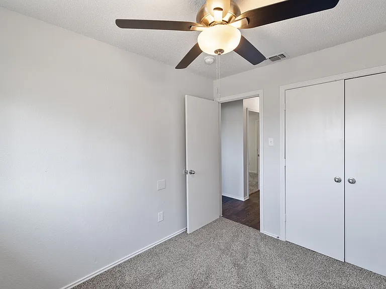 2540 Avenue H #2540 — Photo 5