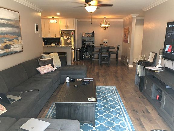 2nd image of 4600 Lamont St Unit 4-234