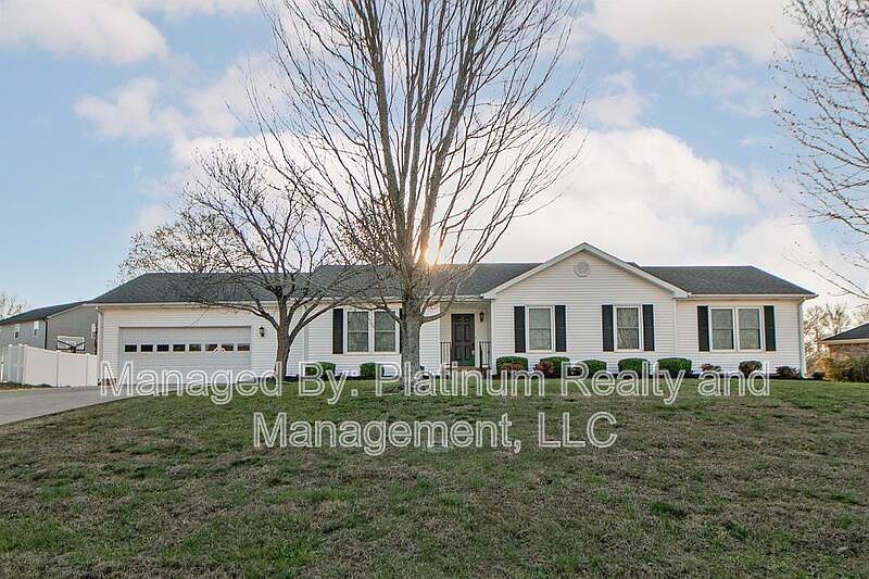 1st image of 175 Lancashire Dr