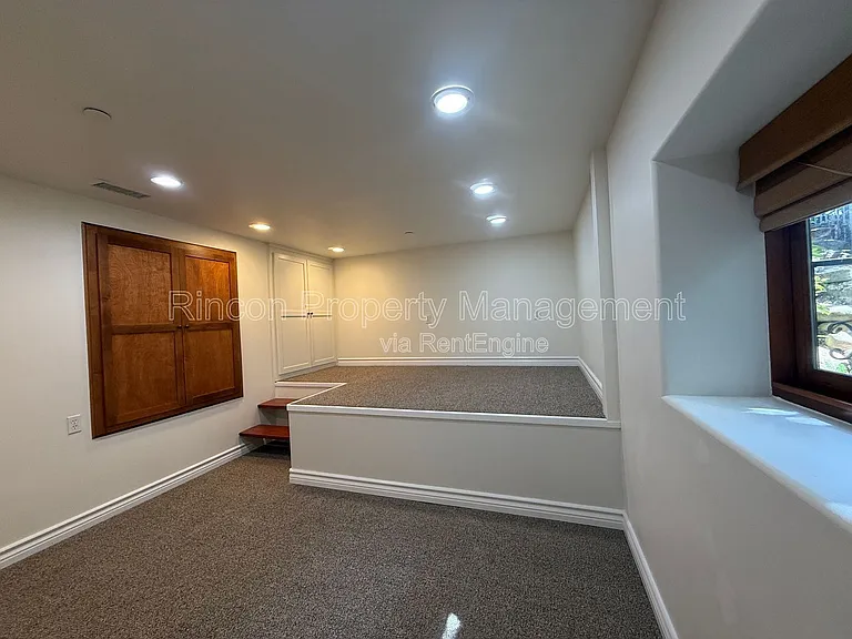 2166 Palomar Ave — Photo 27
