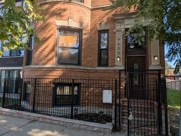 4609 S Langley Ave, Chicago, IL 60653