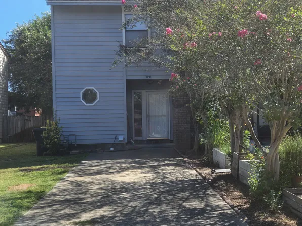 1 Deal Ave NW #F, Fort Walton Beach, FL 32548
