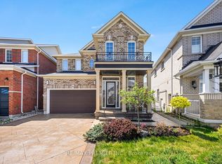 6 Lockburn Cres, Brampton, ON L7A 3W7