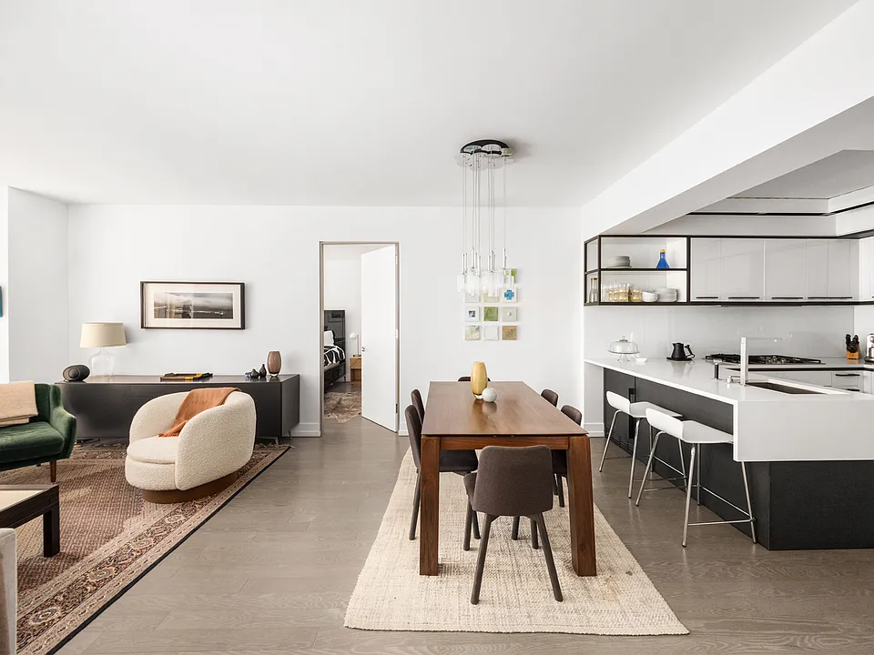70 Charlton St #5C