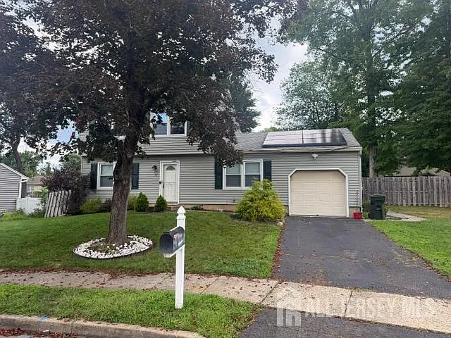 16 Wakefield Dr