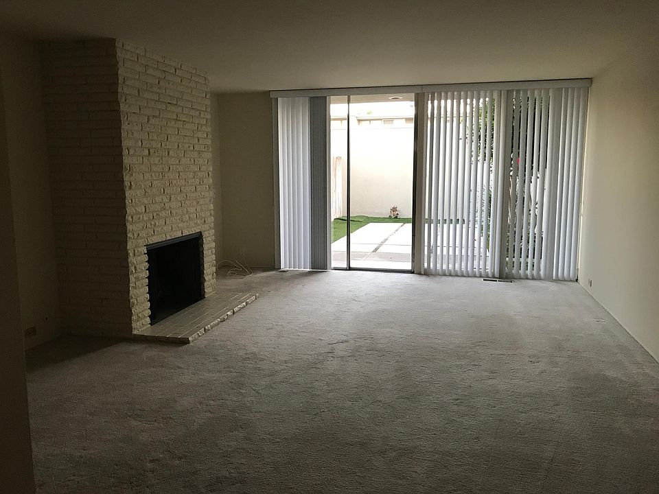 2nd image of 3998 Aladdin Dr