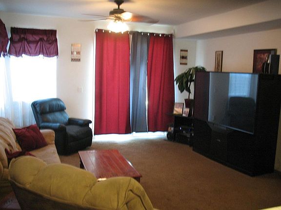 5th image of 1583 Valley Meadows Dr