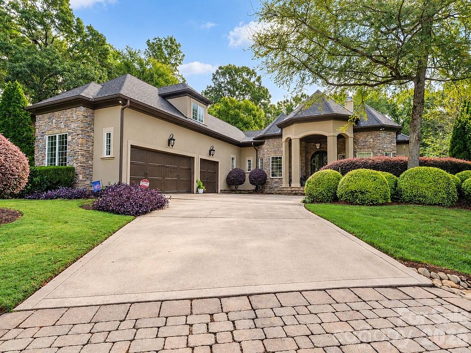 1st image of 252 Treetops Dr