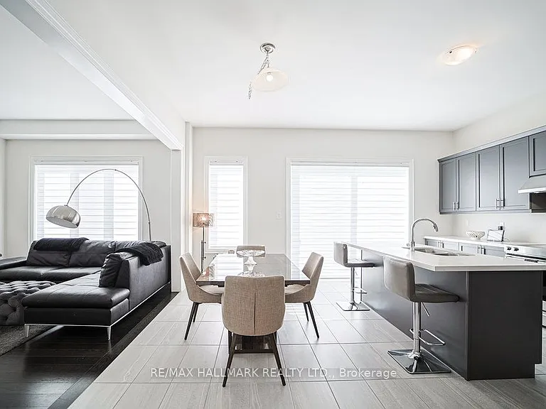 25 Kentledge Ave — Photo 8