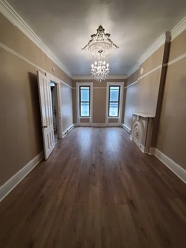 127 Dove Street Photo 1