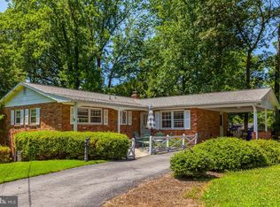 6705 Renita Ln, Bethesda, MD 20817