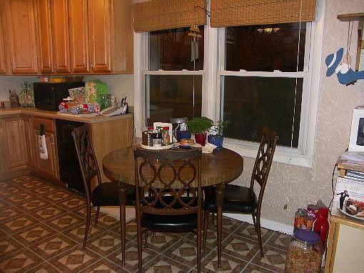 4th image of 38 Larchwood Ln