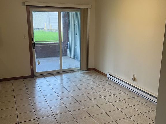 2nd image of 316 S Walnut St #1