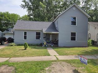 511 Lockwood St, Chesaning, MI 48616
