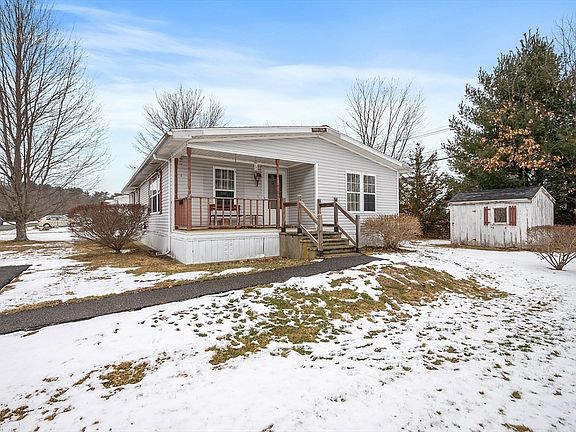 3rd image of 14 Amber Way