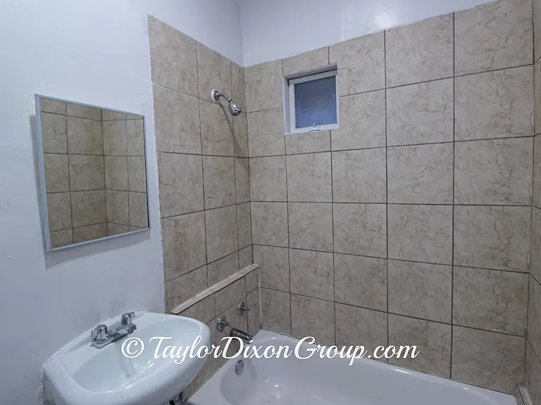 4249 W Maypole Ave #1 — Photo 13