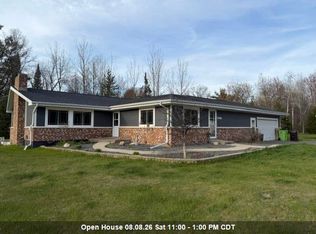 W7990 Division St, Pembine, WI 54156