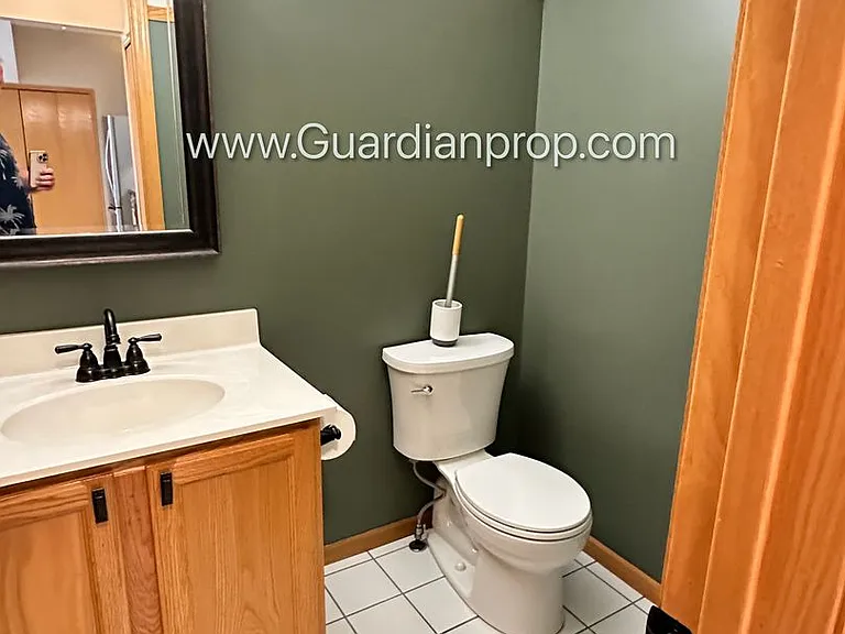 17818 Cobblestone Way — Photo 11