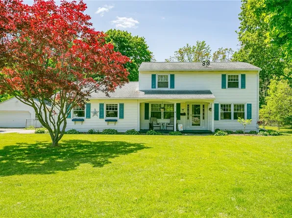 330 Grand Cir, Caledonia, NY 14423