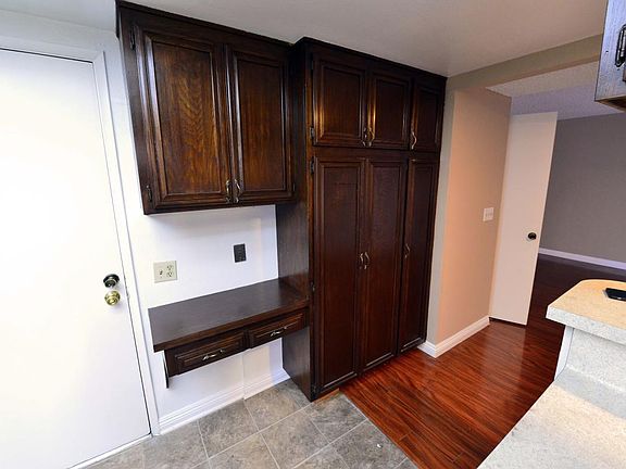 5th image of 510 Sefton Ave APT C