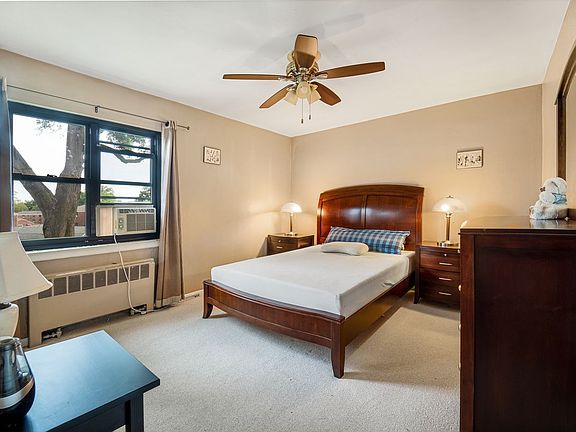 5th image of 21705 75th Ave #2