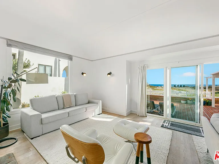 30830 Broad Beach Rd — Photo 16