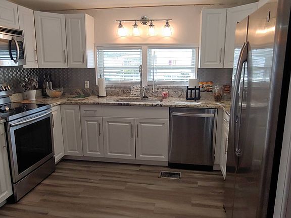 3rd image of 7001 142nd Ave N #84