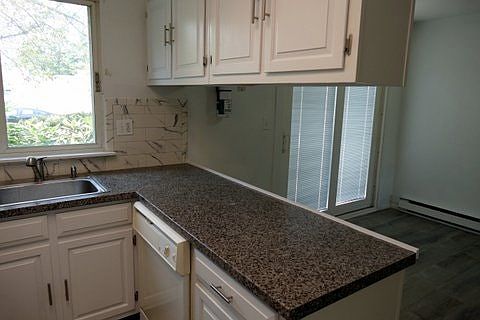 5th image of 519A Cheshire Ct